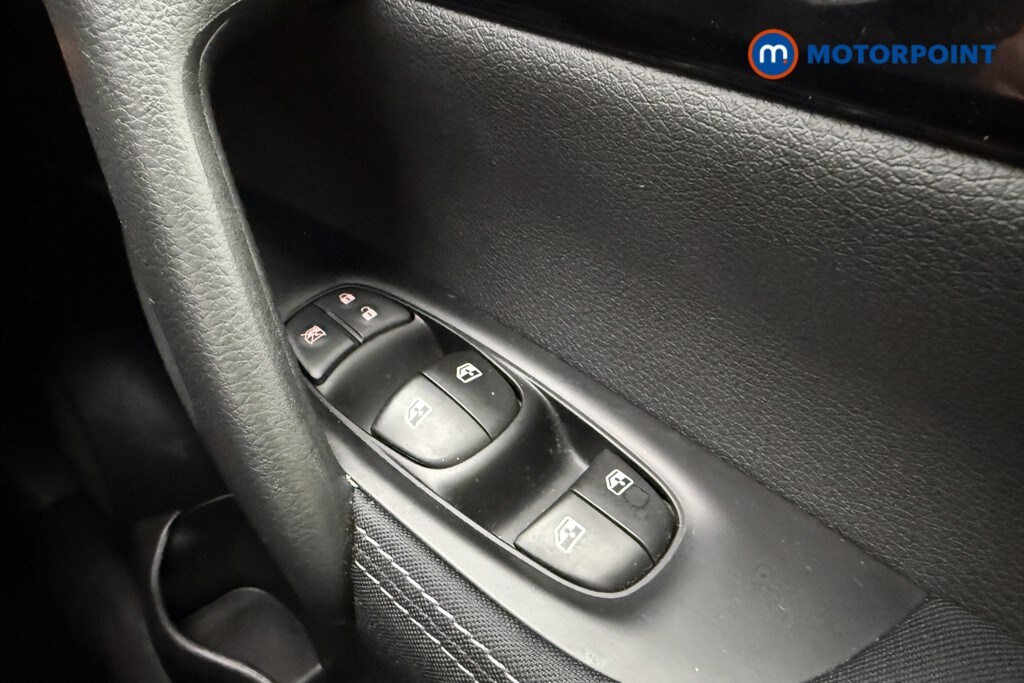 Used Nissan Qashqai 2021 for sale - 77703221: Photo 24