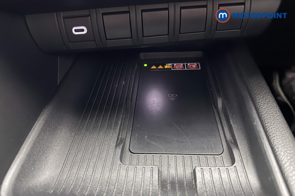 Used Toyota C-HR 2024 for sale - 77904033: Photo 21