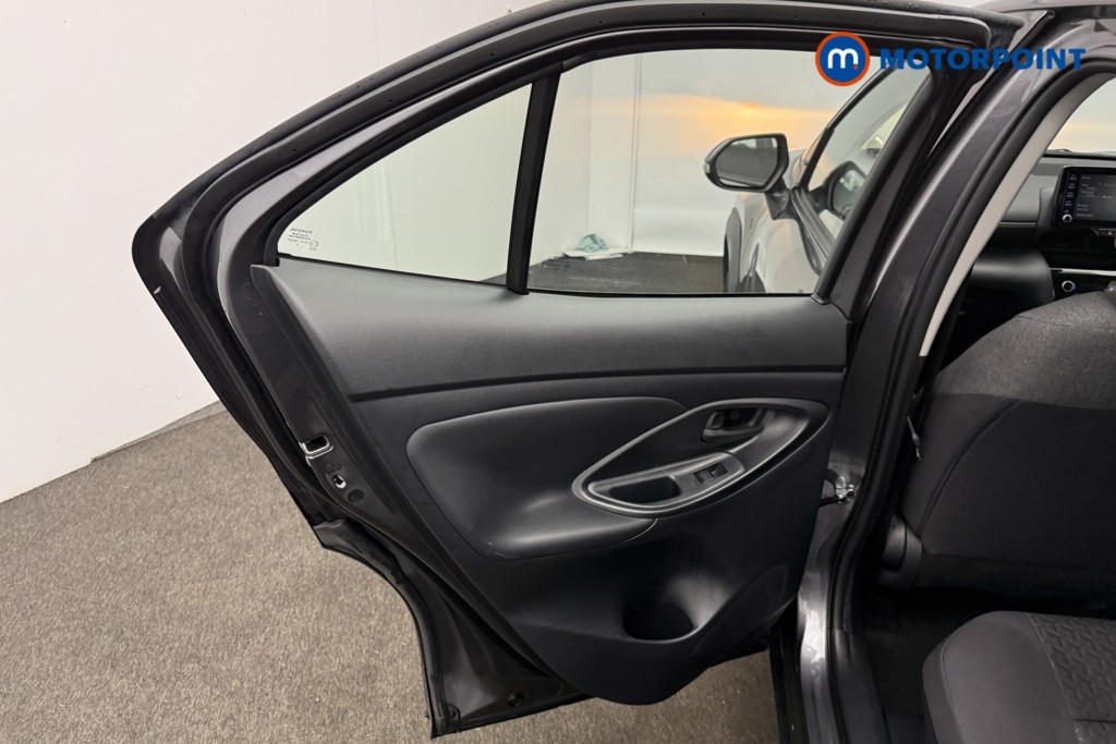 Used Toyota Yaris Cross 2023 for sale - 76892567: Photo 14