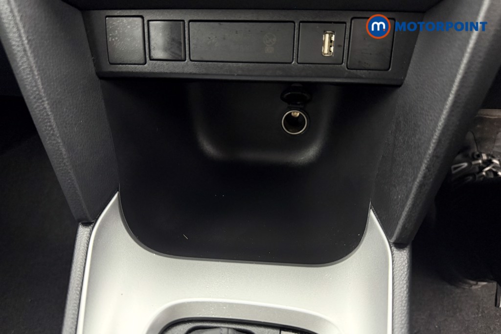 Used Toyota Yaris Cross 2023 for sale - 76892567: Photo 31