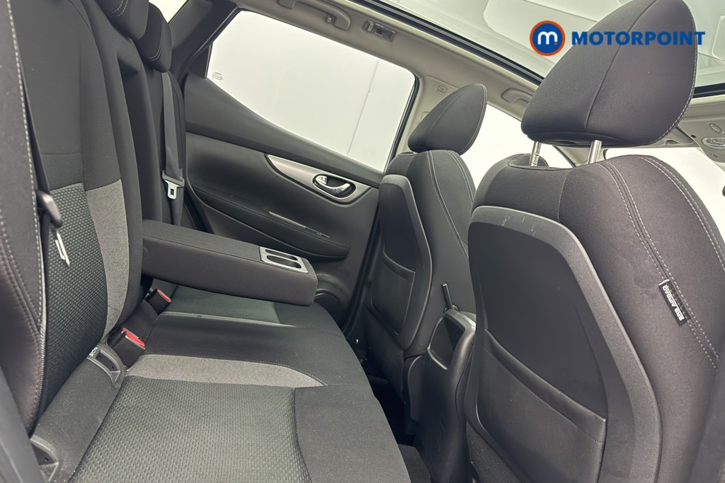 Used Nissan Qashqai 2018 for sale - 77364704: Photo 28