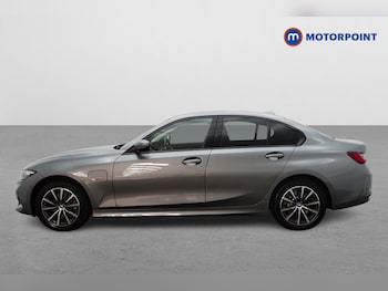 Used BMW 3 Series 2023 for sale - 79351277: Photo