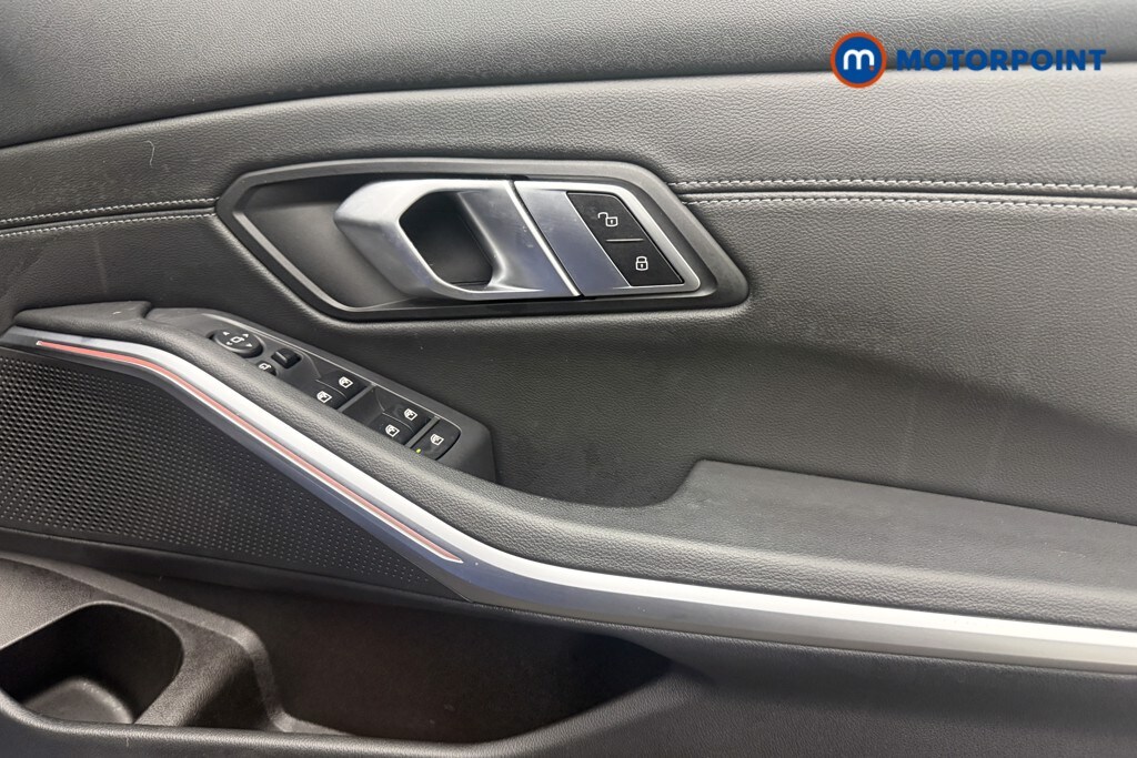 Used BMW 3 Series 2021 for sale - 77567993: Photo 26