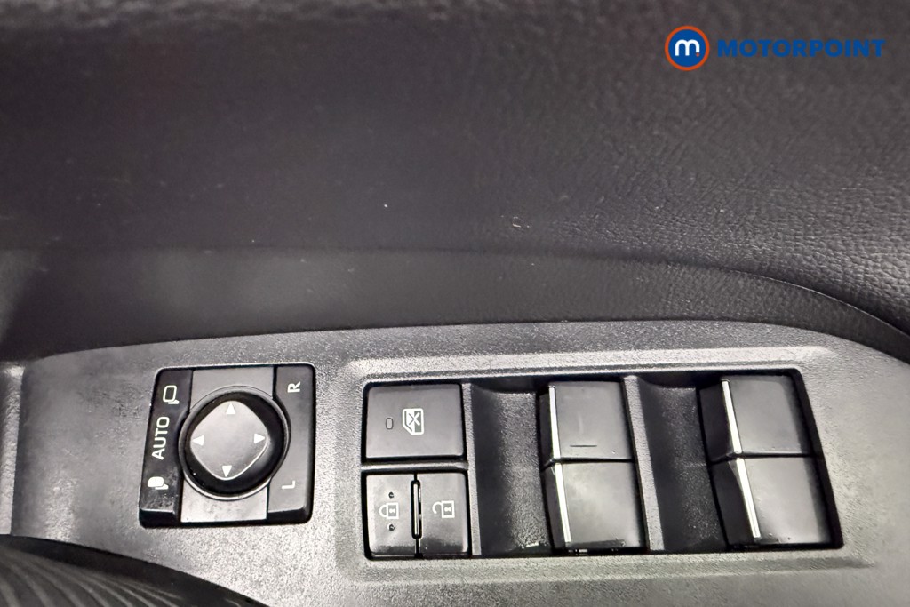 Used Toyota RAV4 2021 for sale - 76723275: Photo 28