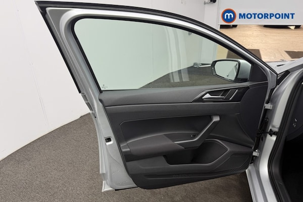 Used Volkswagen Polo 2022 for sale - 76209750: Photo 12