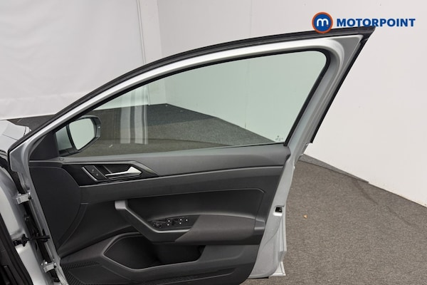 Used Volkswagen Polo 2022 for sale - 76209750: Photo 24
