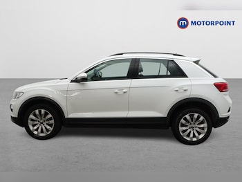 Used Volkswagen T-Roc 2021 for sale - 77199109: Photo