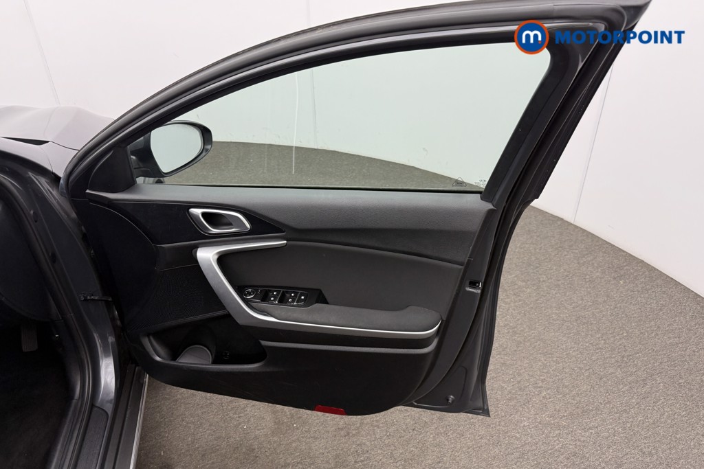 Used Kia XCeed 2021 for sale - 76080190: Photo 21