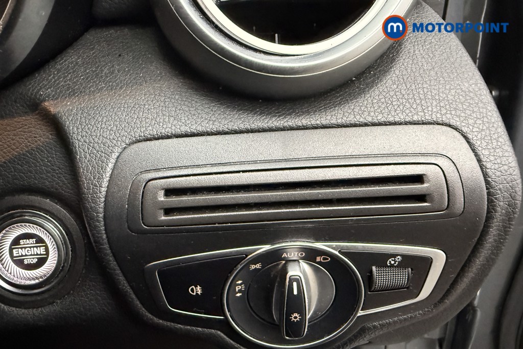 Used Mercedes-Benz GLC 2020 for sale - 77604327: Photo 31