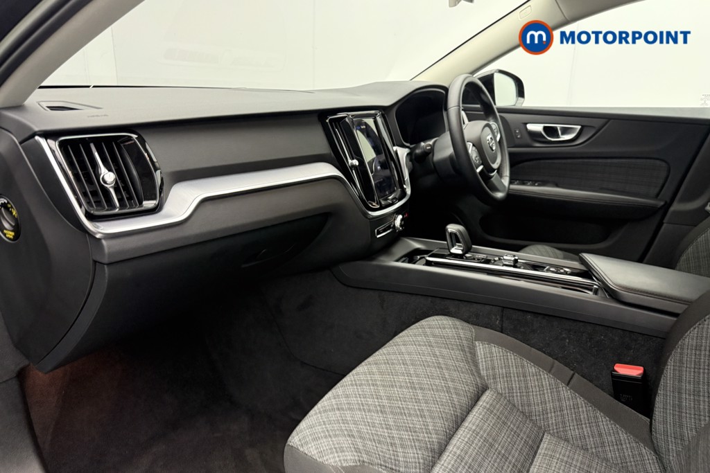 Used Volvo V60 2023 for sale - 76650743: Photo 15