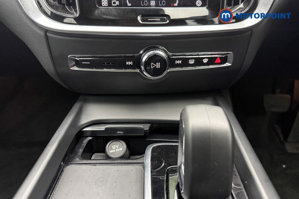 Used Volvo V60 2023 for sale - 76650743: Photo 23