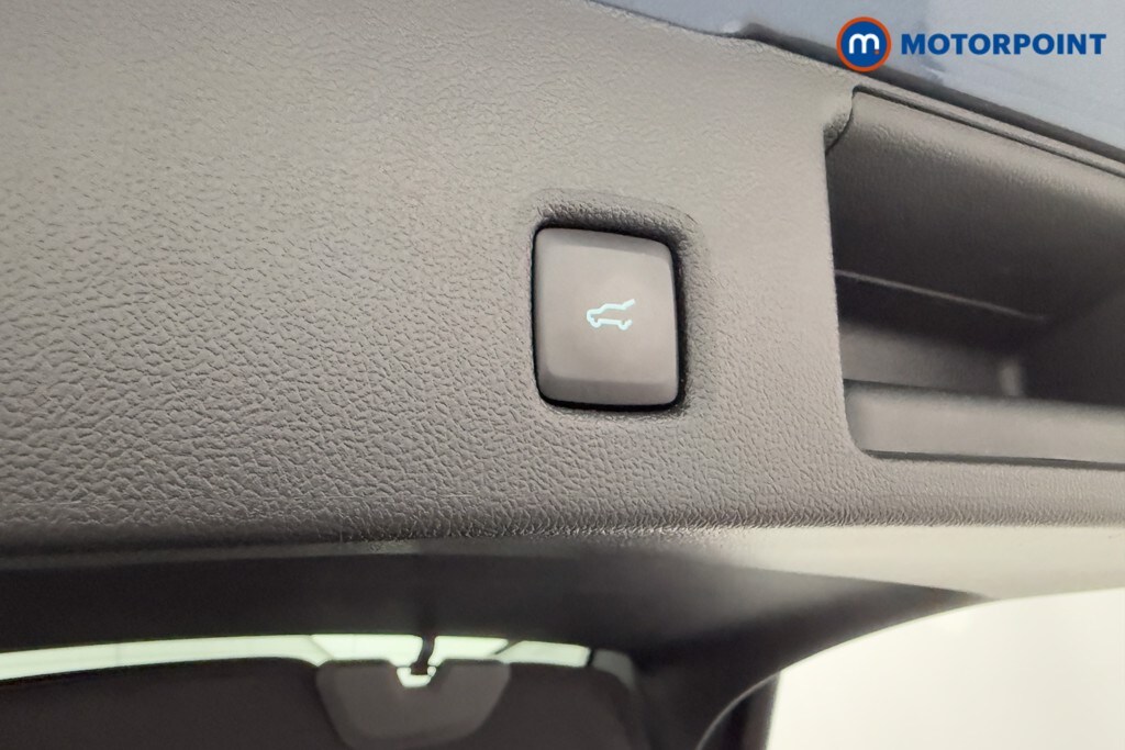 Used Ford Kuga 2023 for sale - 76303368: Photo 37