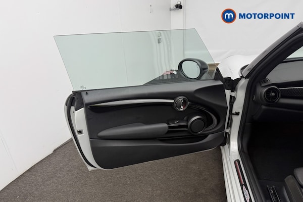 Used MINI Hatch 2018 for sale - 75555015: Photo 10