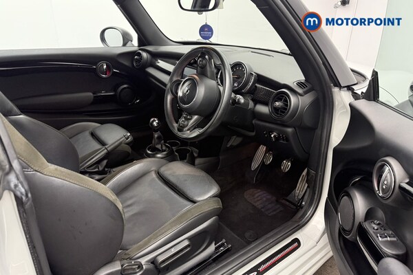 Used MINI Hatch 2018 for sale - 75555015: Photo 15