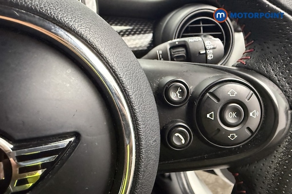 Used MINI Hatch 2018 for sale - 75555015: Photo 17