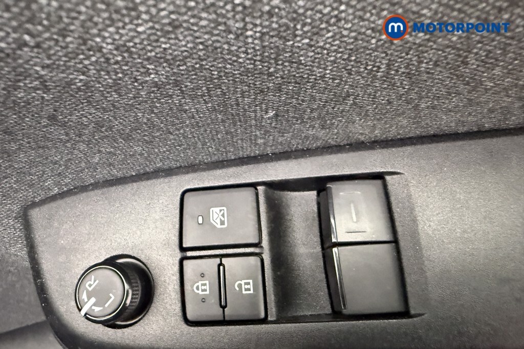 Used Toyota Yaris 2021 for sale - 77730352: Photo 26