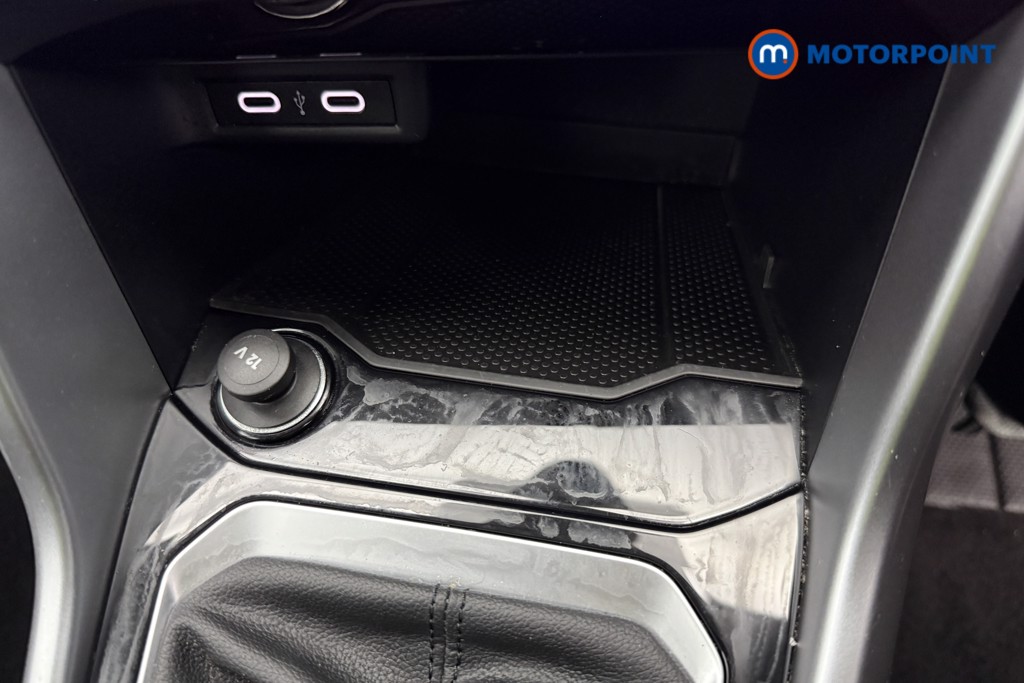 Used Volkswagen T-Roc 2022 for sale - 77691755: Photo 32