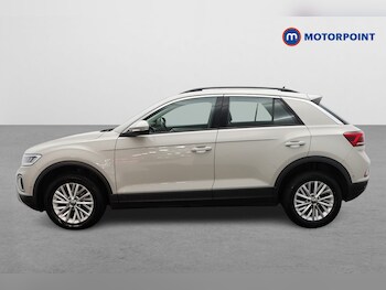 Used Volkswagen T-Roc 2022 for sale - 77691755: Photo