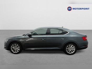 Used Skoda Superb 2021 for sale - 75752354: Photo