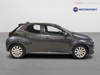 Used Toyota Yaris 2020 for sale - 79511180: Photo