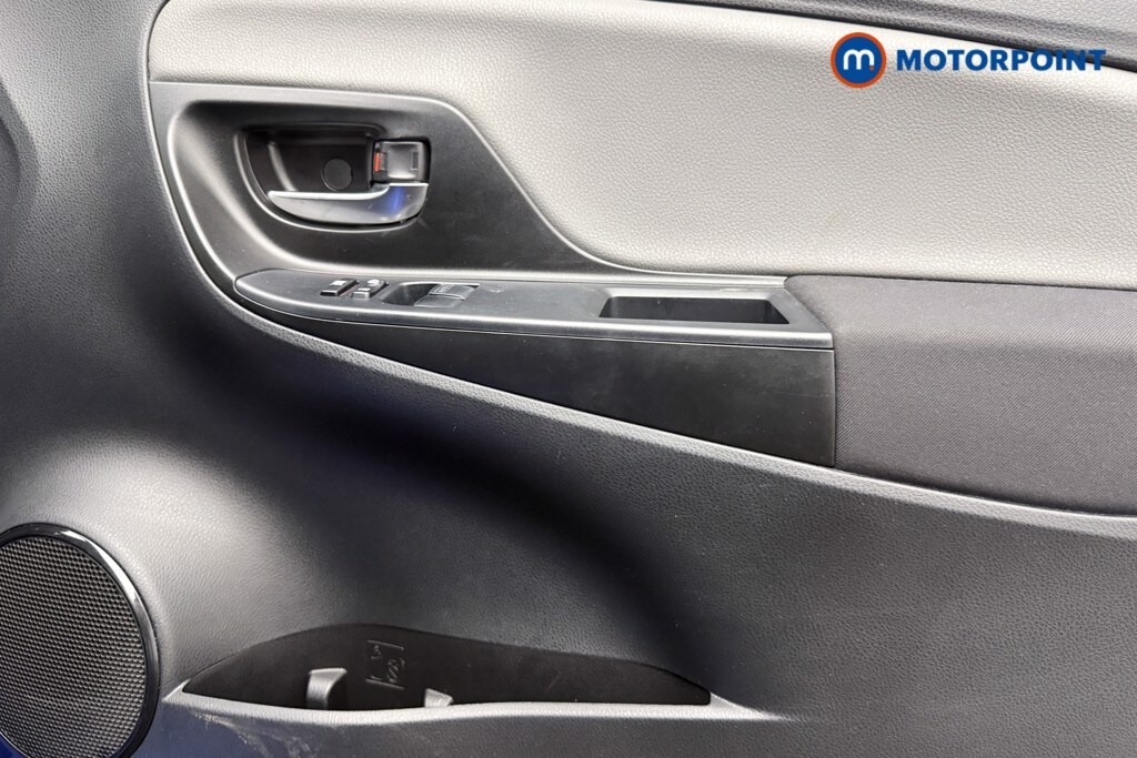 Used Toyota Yaris 2020 for sale - 77691815: Photo 25