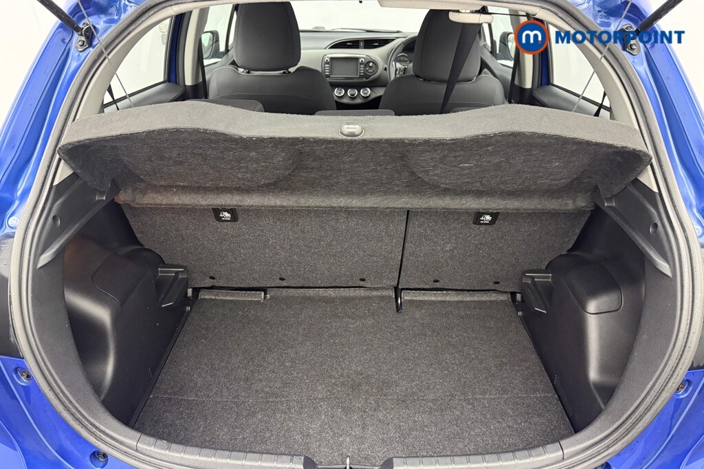 Used Toyota Yaris 2020 for sale - 77691815: Photo 28