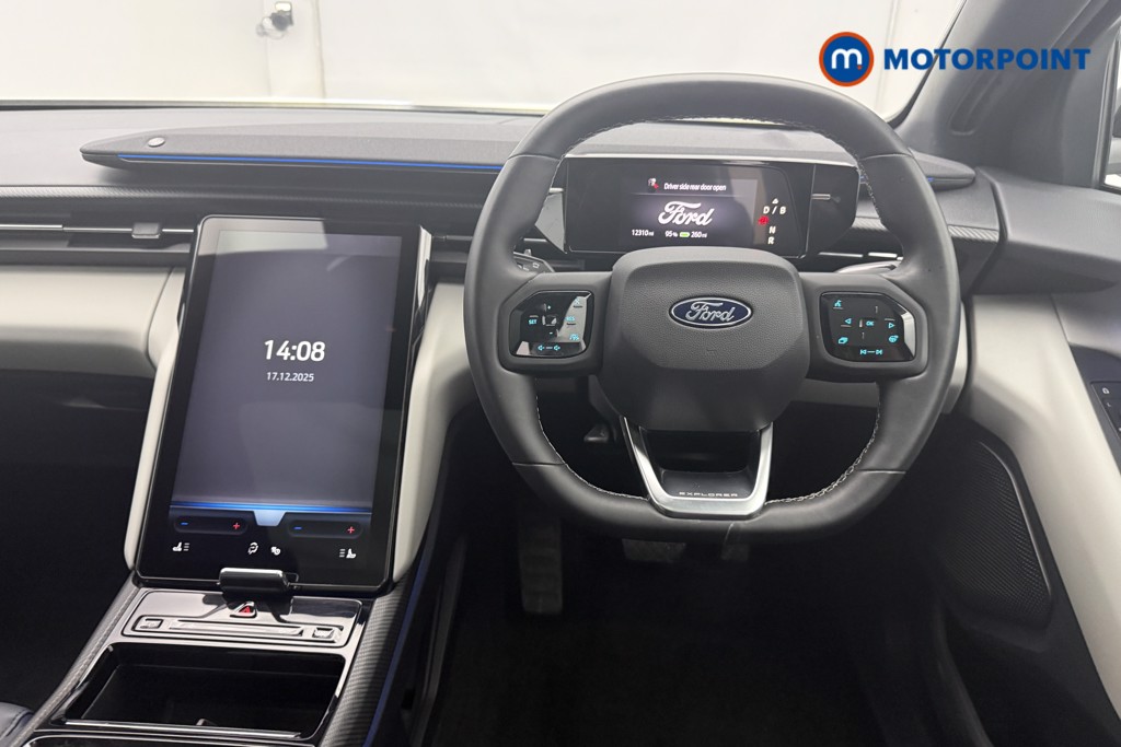 Used Ford Explorer 2024 for sale - 76972230: Photo 10