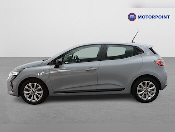 Used Renault Clio 2024 for sale - 78779784: Photo
