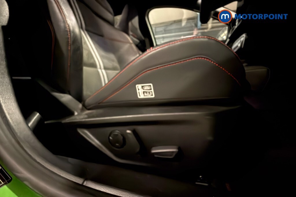 Used Ford Focus for sale - 77901933: Photo 32