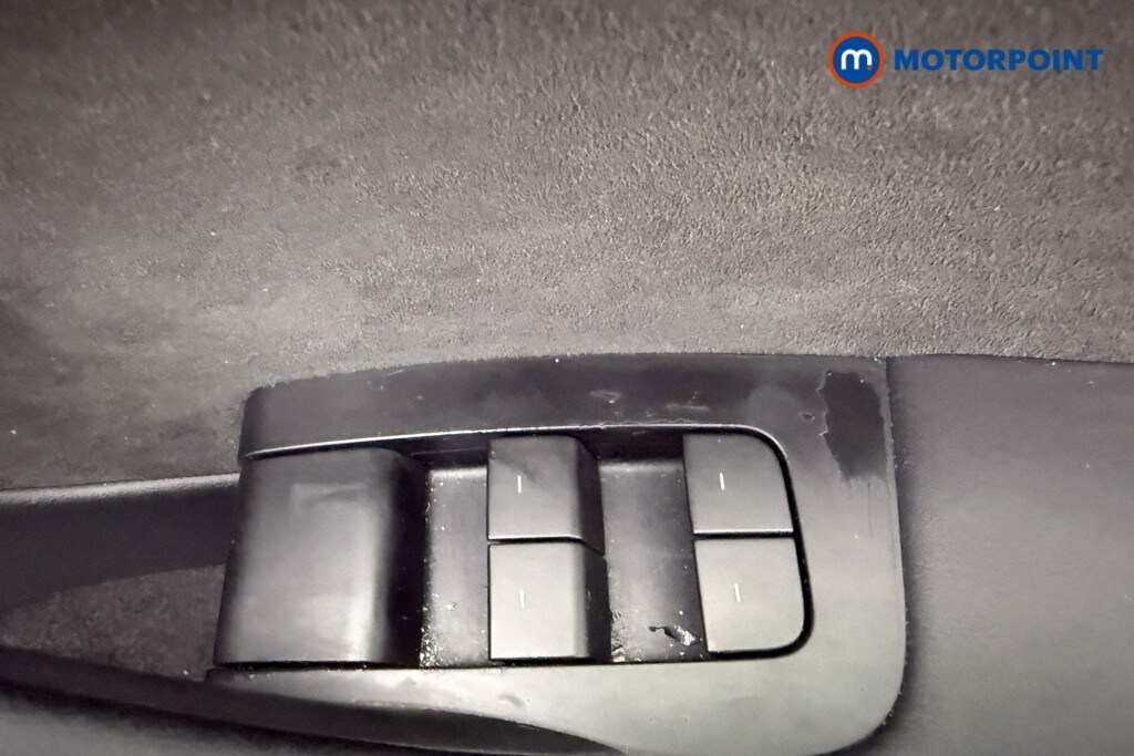 Used Tesla Model Y 2024 for sale - 78037988: Photo 28