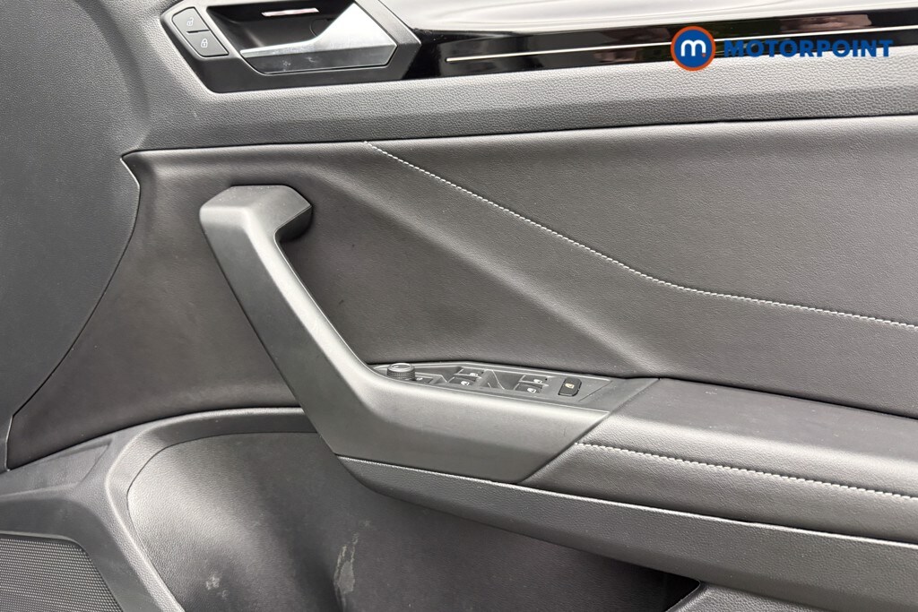 Used Volkswagen T-Roc 2022 for sale - 78026660: Photo 26