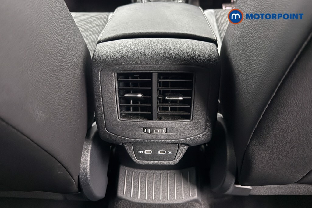 Used Volkswagen T-Roc 2022 for sale - 78026660: Photo 29