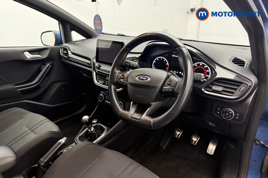 Used Ford Fiesta 2018 for sale - 76968001: Photo 15