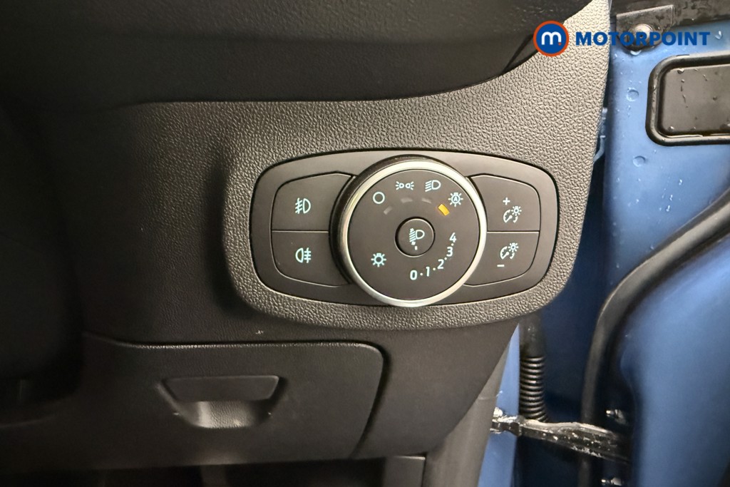 Used Ford Fiesta 2018 for sale - 76968001: Photo 20