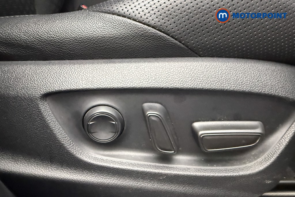 Used Toyota C-HR 2021 for sale - 77104264: Photo 26