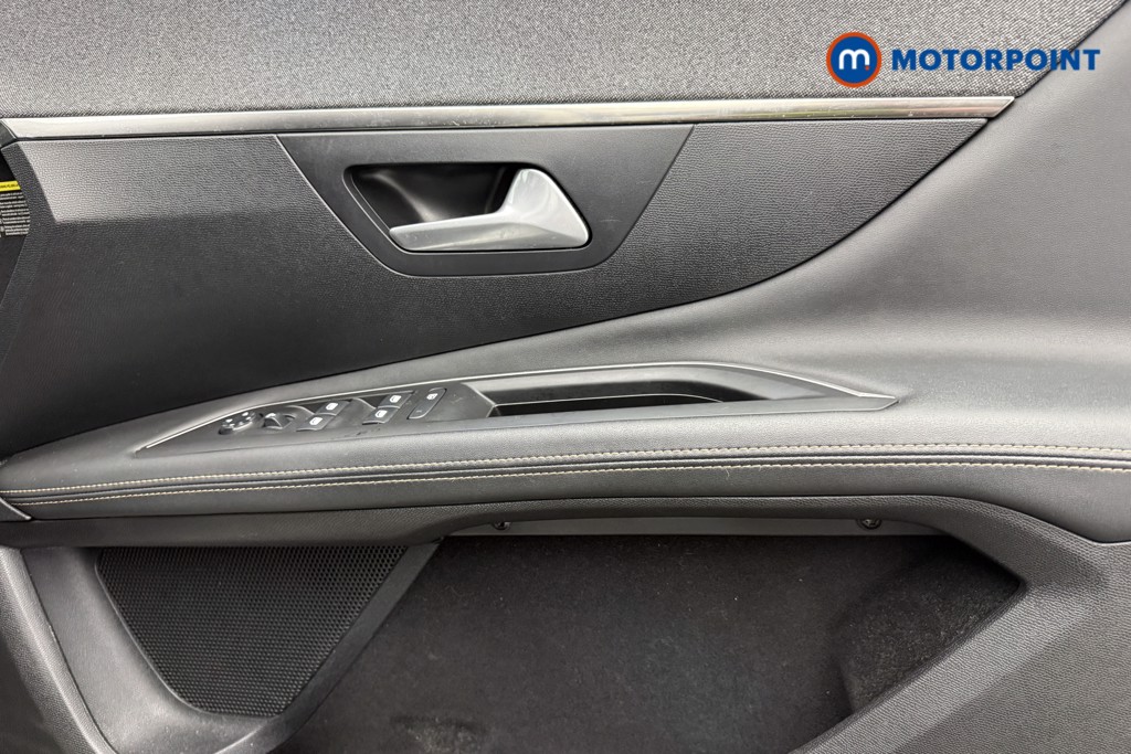 Used Peugeot 3008 2020 for sale - 77364765: Photo 25