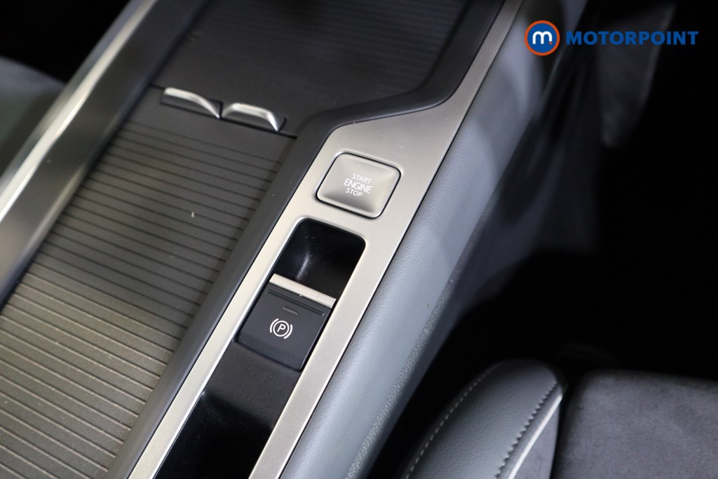 Used Volkswagen Passat 2025 for sale - 76394445: Photo 15