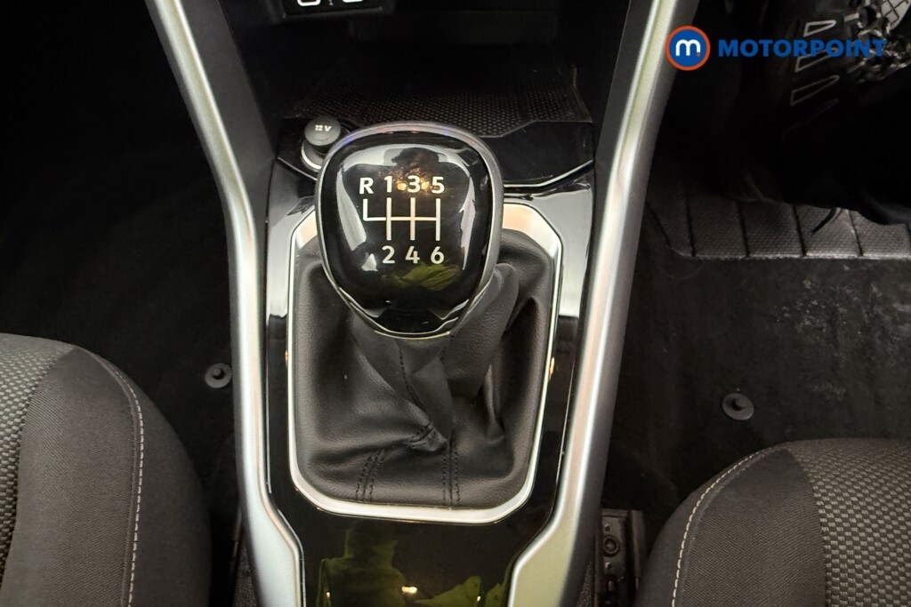 Used Volkswagen T-Roc 2023 for sale - 77462779: Photo 30