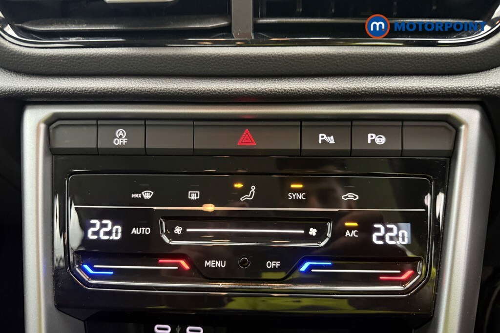 Used Volkswagen T-Roc 2023 for sale - 77462779: Photo 32