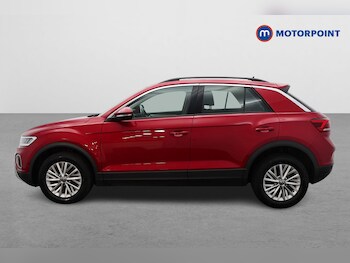 Used Volkswagen T-Roc 2023 for sale - 77462779: Photo