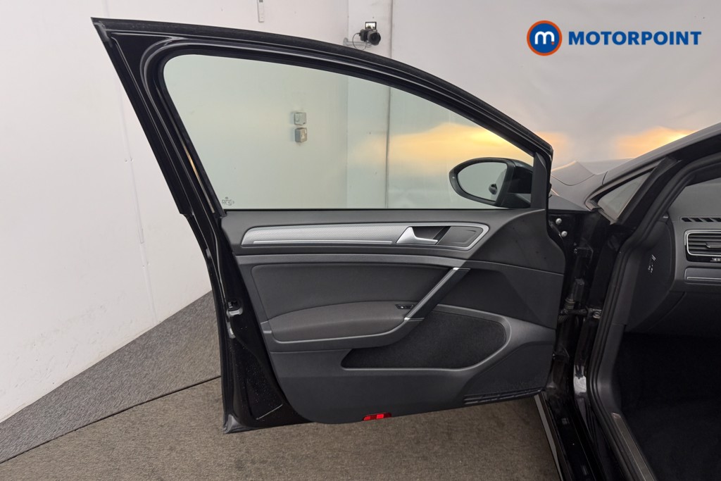 Used Volkswagen Golf 2019 for sale - 77903914: Photo 11