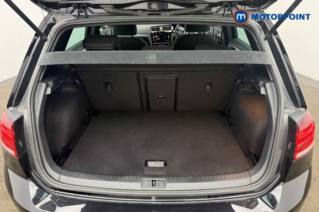 Used Volkswagen Golf 2019 for sale - 77903914: Photo 19