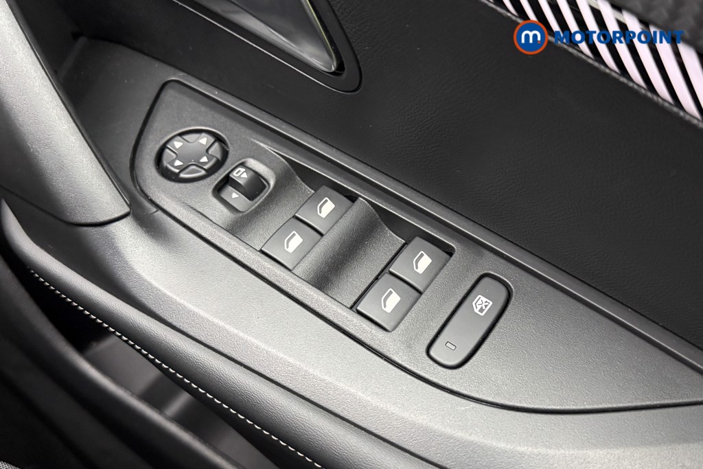 Used Peugeot 2008 for sale - 77842591: Photo 24