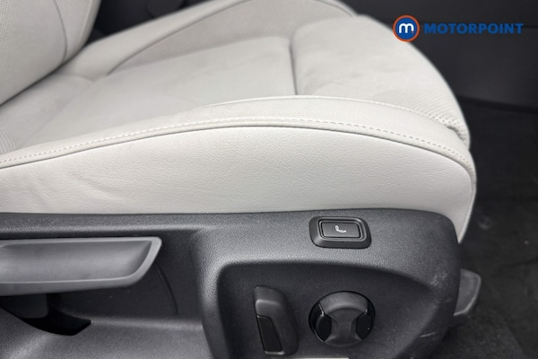 Used Volkswagen Passat 2025 for sale - 75684905: Photo 26