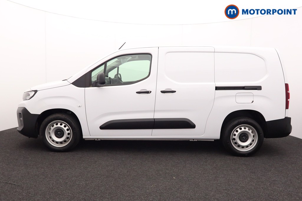 Used Citroen Berlingo 2025 for sale - 76565762: Photo 4