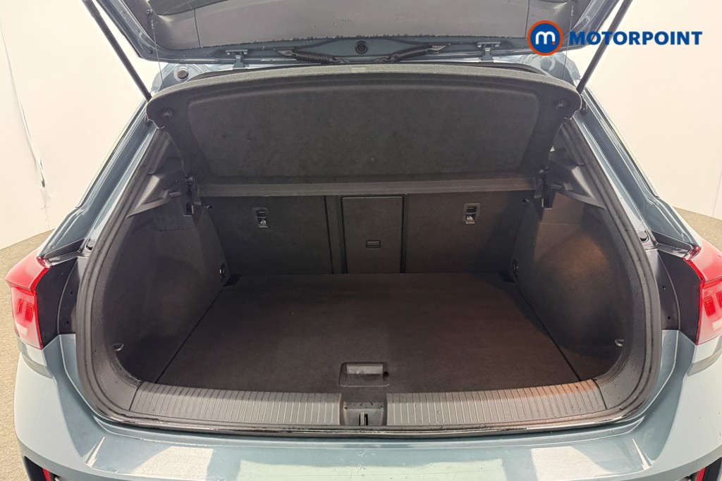 Used Volkswagen T-Roc 2022 for sale - 77168212: Photo 17