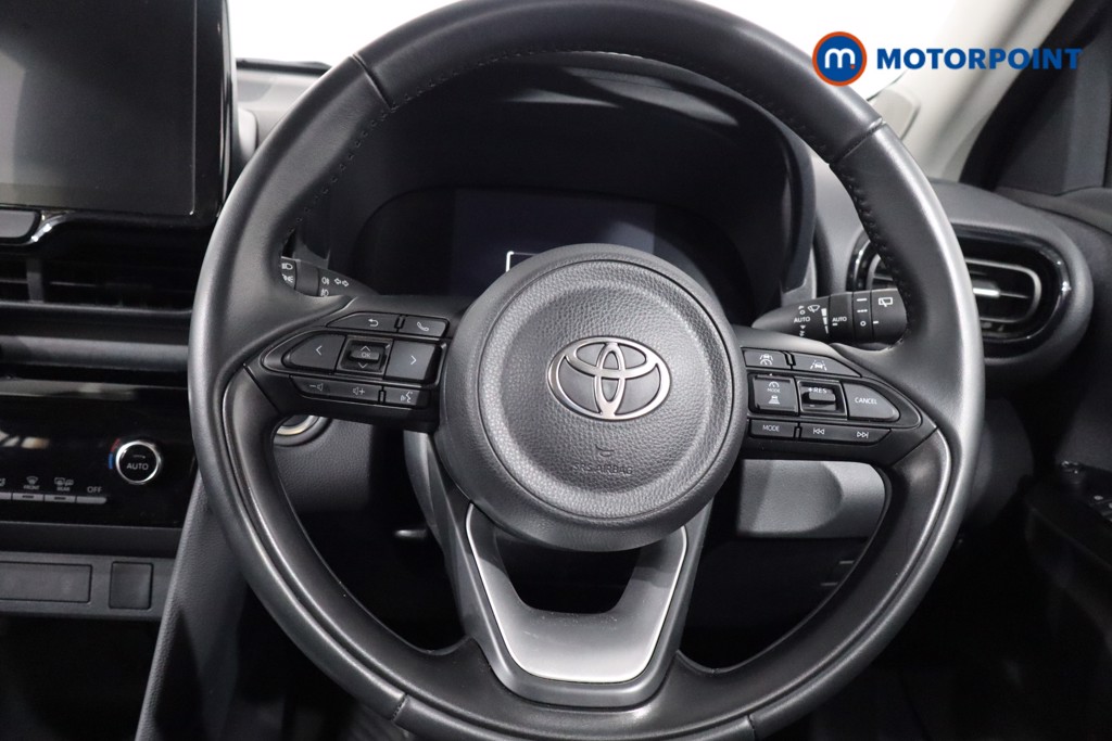 Used Toyota Yaris Cross 2024 for sale - 77620250: Photo 14