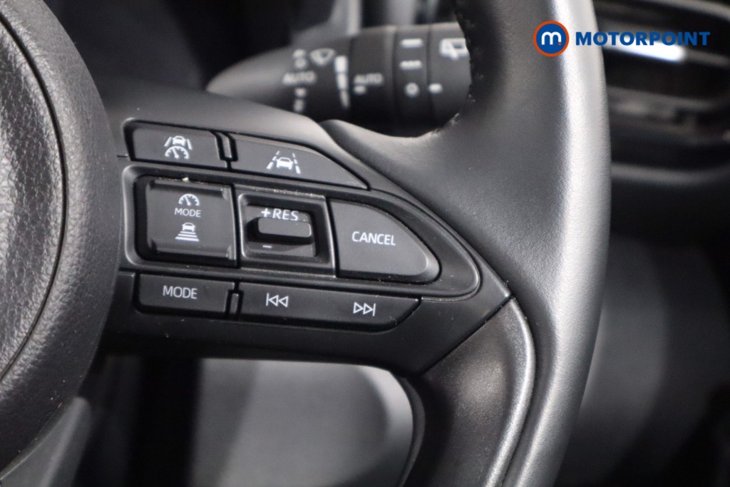 Used Toyota Yaris Cross 2024 for sale - 77620250: Photo 16