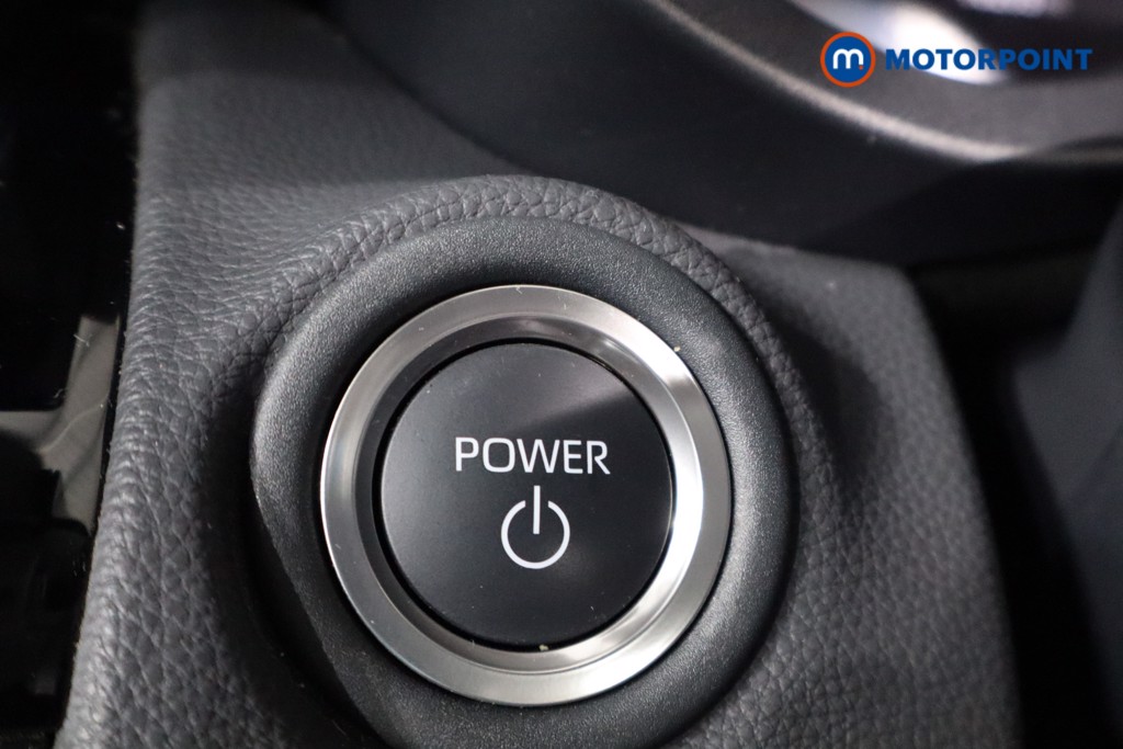 Used Toyota Yaris Cross 2024 for sale - 77620250: Photo 21