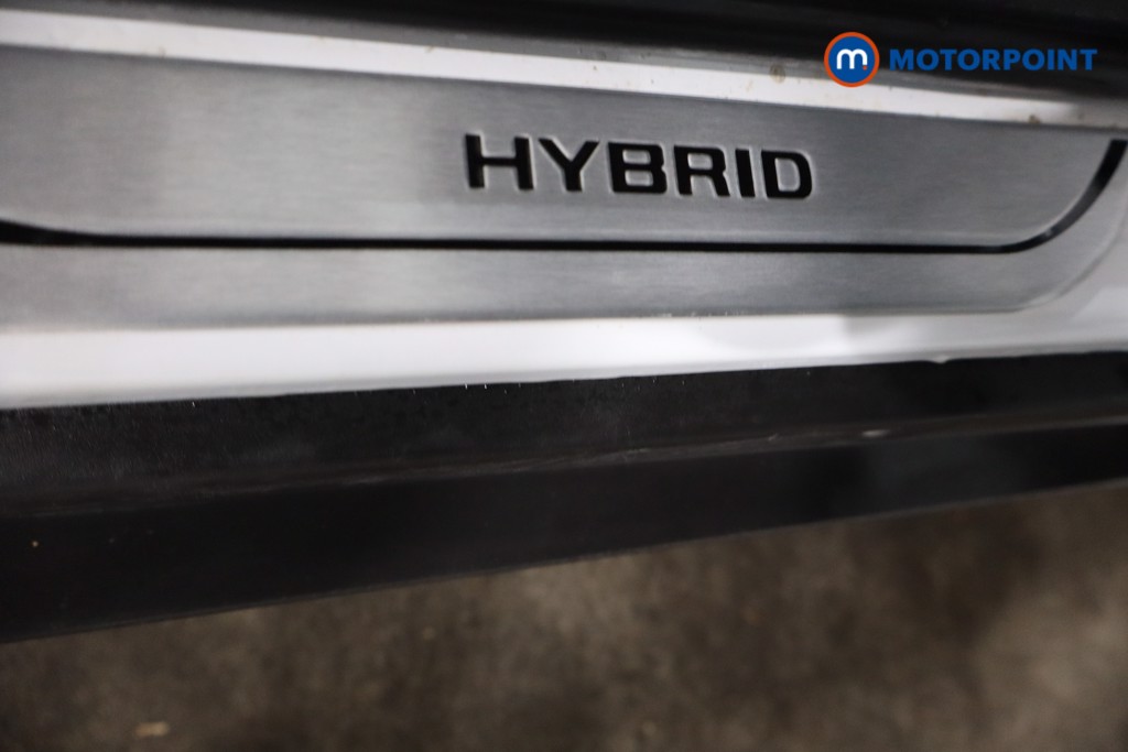 Used Toyota Yaris Cross 2024 for sale - 77620250: Photo 30